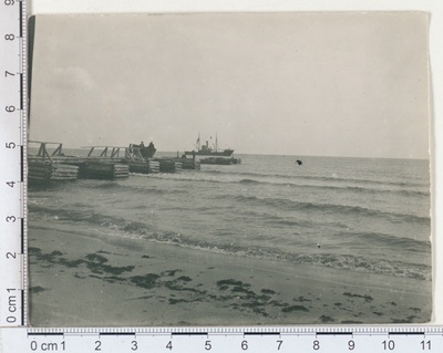Port bridge in the east coast, bridge steam "Sekstant", Ruhnu  duplicate photo