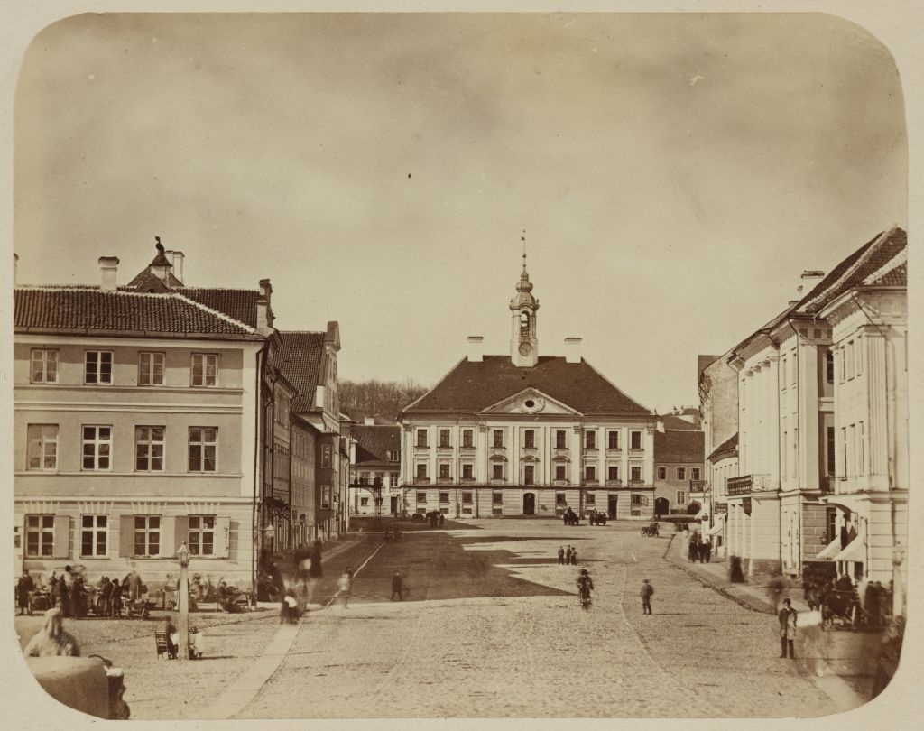 Tartu Raekoja Square and Raekoja by Kivisilla