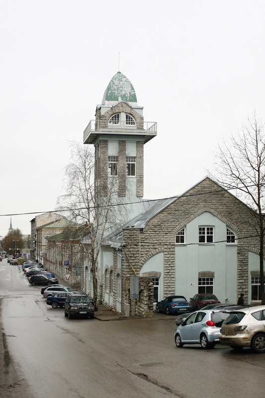 Tselluloosivabriku tuletõrjehoone, vaade hoonele. Arhitekt Jacques Rosenbaum