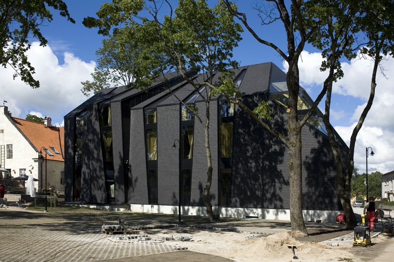 Arensburg Boutique hotell ja spa Kuressaares, vaade hoonele. KOKO Arhitektid: Margit Kärner (Aule), Raivo Kotov, Lea Laidra, sisearhitekt: Liisi Murula