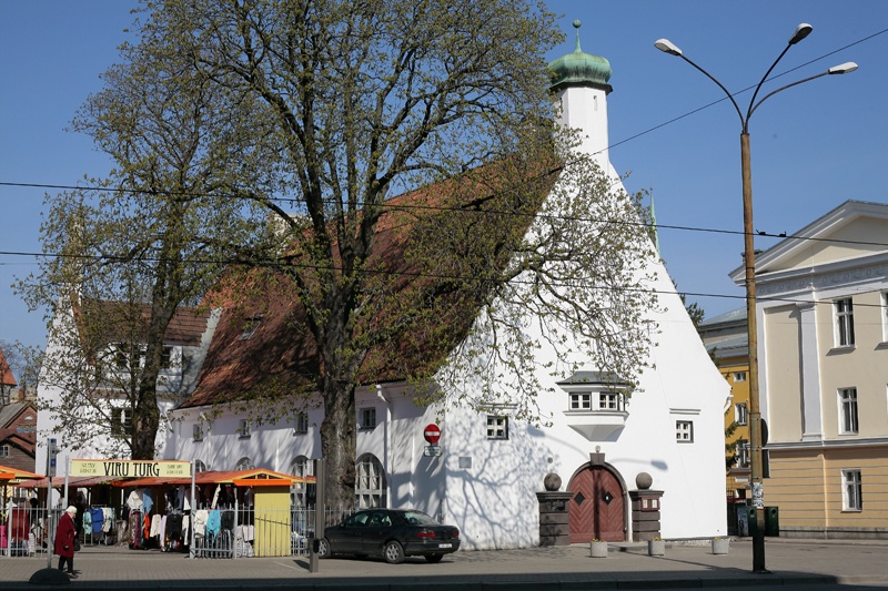 Advendikirik Tallinnas, vaade hoonele. Arhitekt Erich Jacoby