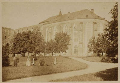 Ruins of Tartu Toomkirik (University Library)  duplicate photo