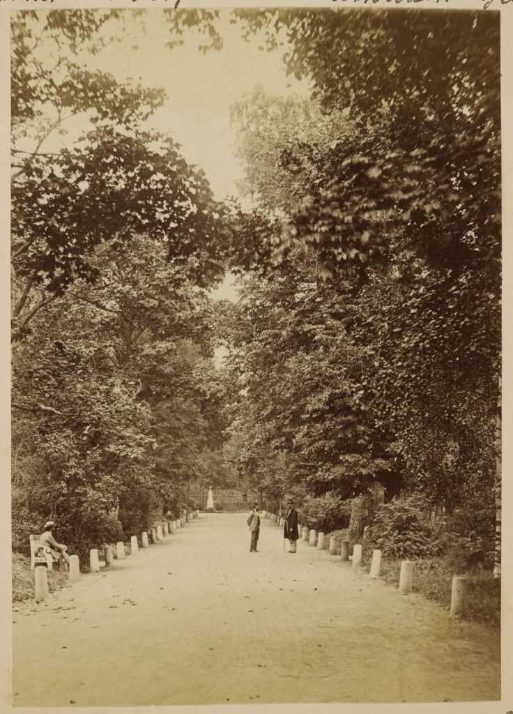 Main road on the cemetery of the Jan Church
