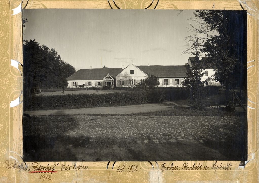 Façade of the Old-Pink Manor