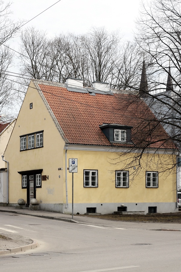 Erich Jacoby enda eramu Wismari 11, vaade hoonele. Arhitekt Erich Jacoby