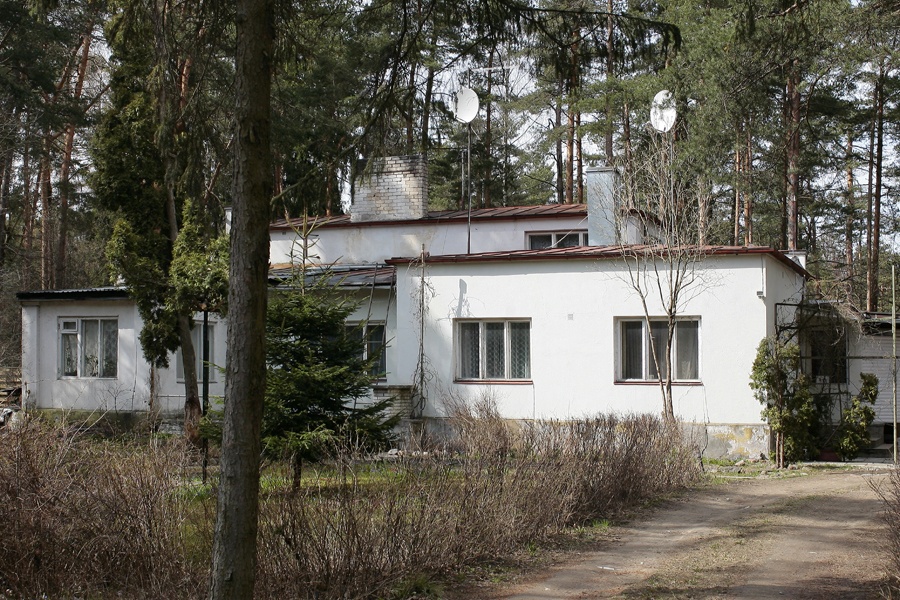 Eramu Nõmmel Vabaduse pst 82, vaade hoonele. Arhitekt Erich Jacoby