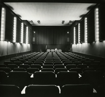 Tallinna kinomaja, 3 interjöörivaadet erinevatele ruumidele, sh saalile. Sisearhitekt Mati Leon  similar photo