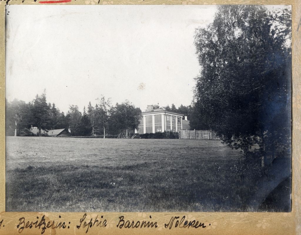 View of Kabina manor buildings remotely