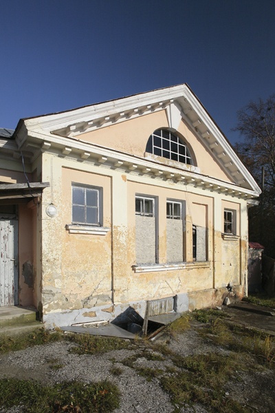 Pärnu mudaravila (supelasutus), vaade merepoolsele küljele. Arhitekt Olev Siinmaa; fassaadid Erich von Wolffeldt ja Aleksander Nürnberg