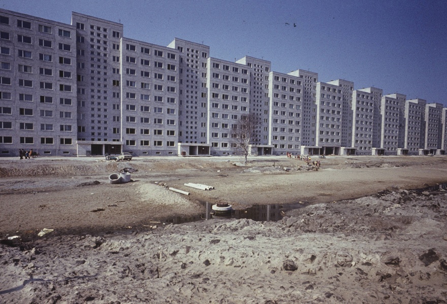 Väike-Õismäe, vaade hoonestusele, nn Hiina Müürile ja valmimisjärgus ümbrusele, Panoraam 1-B