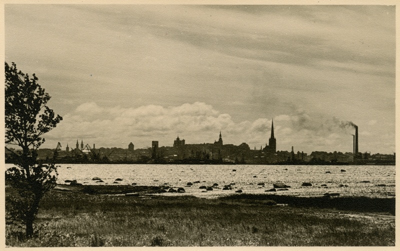 Tallinna panoraam Meriväljalt üle mere