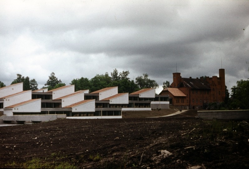 Jäneda sovhoostehnikum ja mõis. Arhitekt Valve Pormeister; insener Jüri Hint