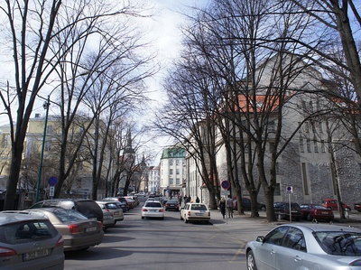 Suur-Karja tänav Draamateatriga, vaade Estonia teatri poole. rephoto