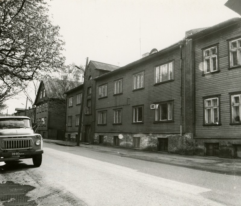 Pelgulinn: elamu Heina 11b