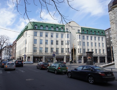 Hoone Pärnu mnt nr 10, Suur-ja Väike-Karja tänavate vahel rephoto