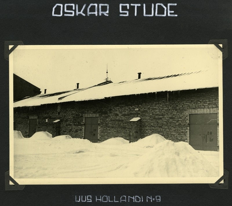 Oskar Stude kaubamaja laohoone Tallinna sadamas endise aadressiga Uus-Hollandi 9 (nüüd Tuukri tn)