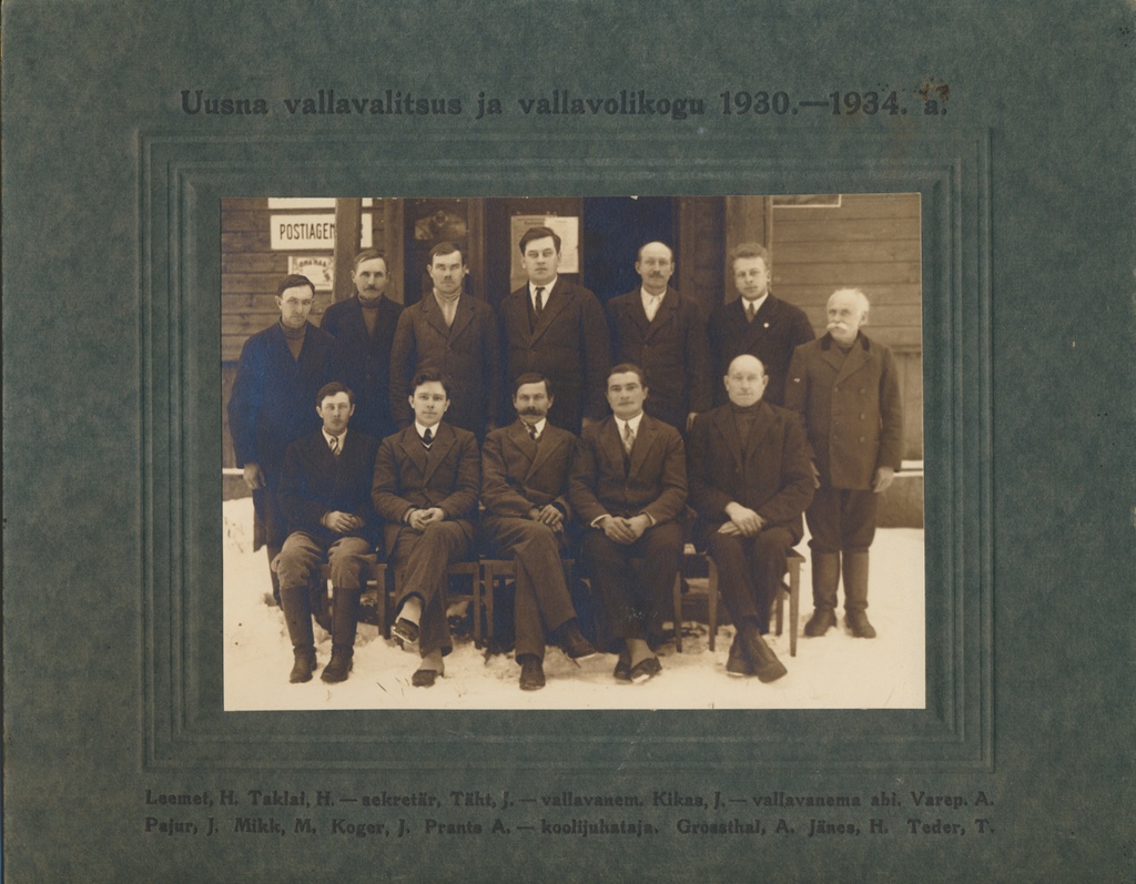 foto papil, Uusna vallavalitsus ja vallavolikogu 1930 - 1934
