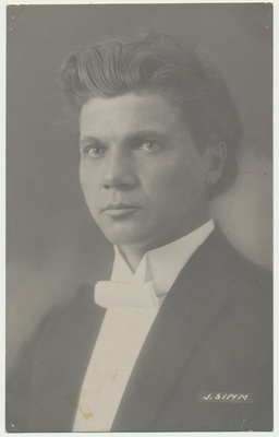 foto Juhan Simm, helilooja, dirigent u 1925 foto Parikas?  duplicate photo