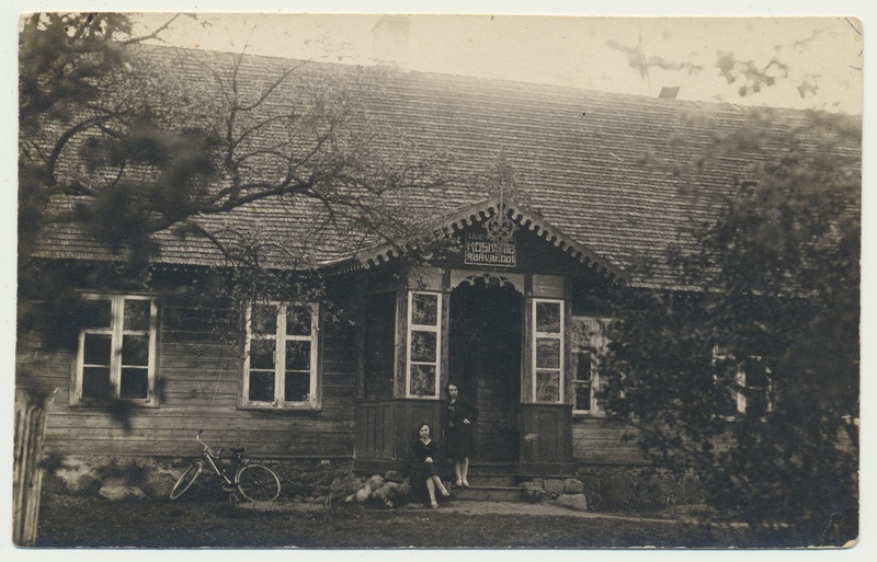 foto Kosksilla koolimaja u 1935 Halliste khk Mulgi küla (suleti 2008)