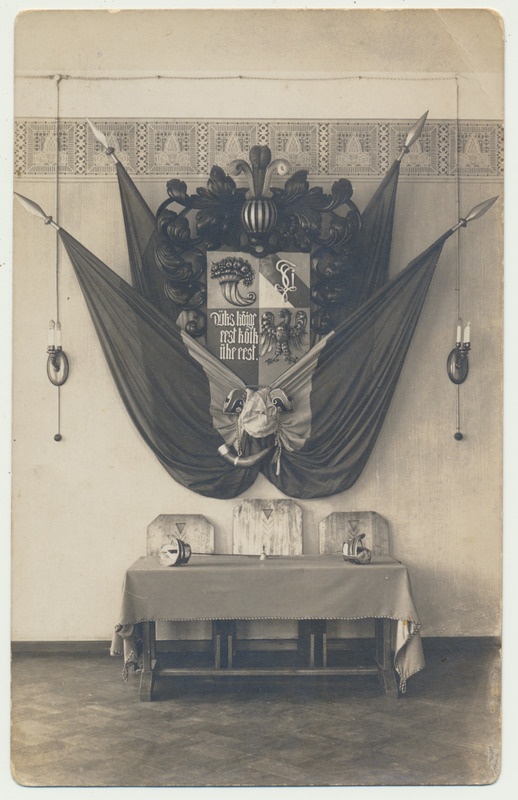foto korporatsioon Sakala, saal, lipud, vapp u 1925 foto P.Krüner