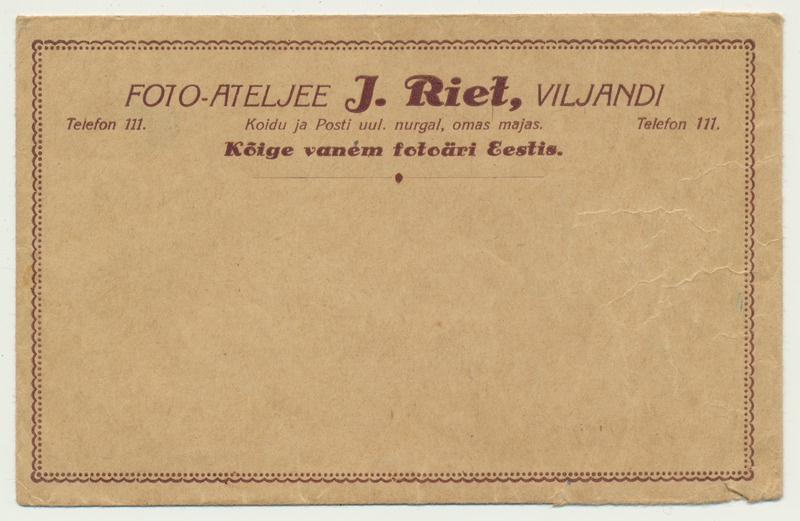 foto ümbris, paber, fotoateljee J.Riet Viljandi, tagaküljel reklaam u 1930