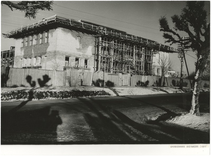 foto Viljandi spordihoone ehitus, 1957 Vaksali tn 4, foto E.Veliste