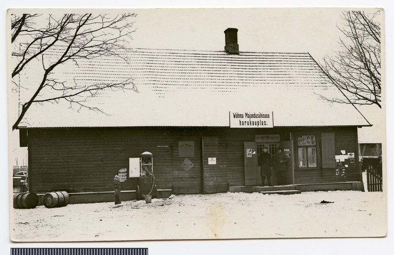 fotopostkaart, Pilistvere khk, Võhma Majandusühisuse harukauplus, bensiinitankla, u 1935, foto A. Must