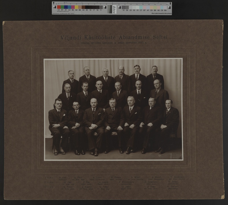 pappalusel foto Viljandi Käsitööliste Abiandmise Seltsi juhatus ja revisjon 1937 foto J. Riet