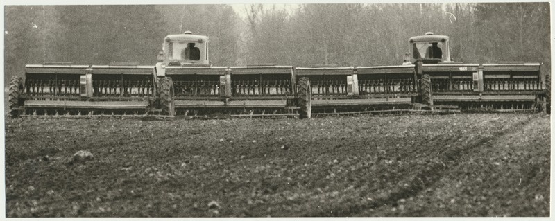 foto Viljandimaa, kevadkülv Vambola kolhoosis, 1977 F E.Veliste