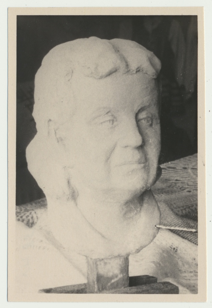 foto Viljandi muuseum, kunstinäitus  1952 foto T.Parri