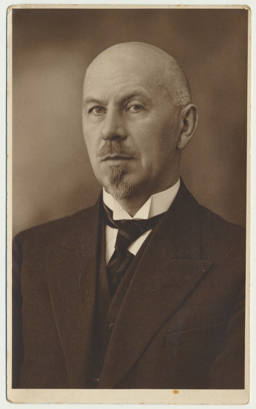 foto, Gottlieb Hermann Jürgens u 1927, proviisor