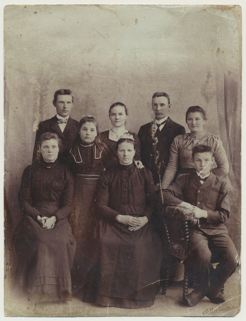 foto, Vana-Võidu, Kulli t Anna Luugus lastega u 1905