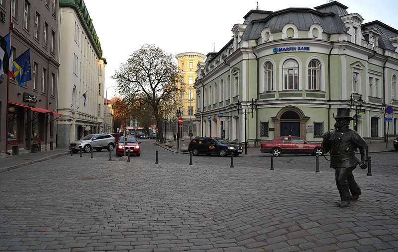 Suur-Karja tänav Pärnu mnt ristumiskohal rephoto