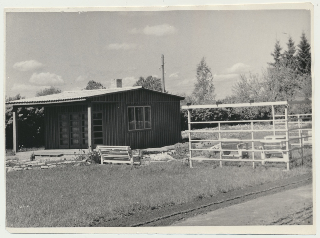 foto Viljandimaa, Puiatu 8.kl. Kooli aiamaja 1962 F A.Kiisla
