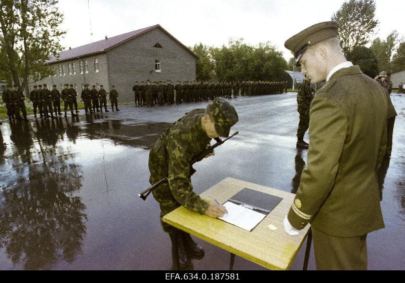 Giving a military oath Julius Kuperjanov nim. Single-jalaväe battalion.