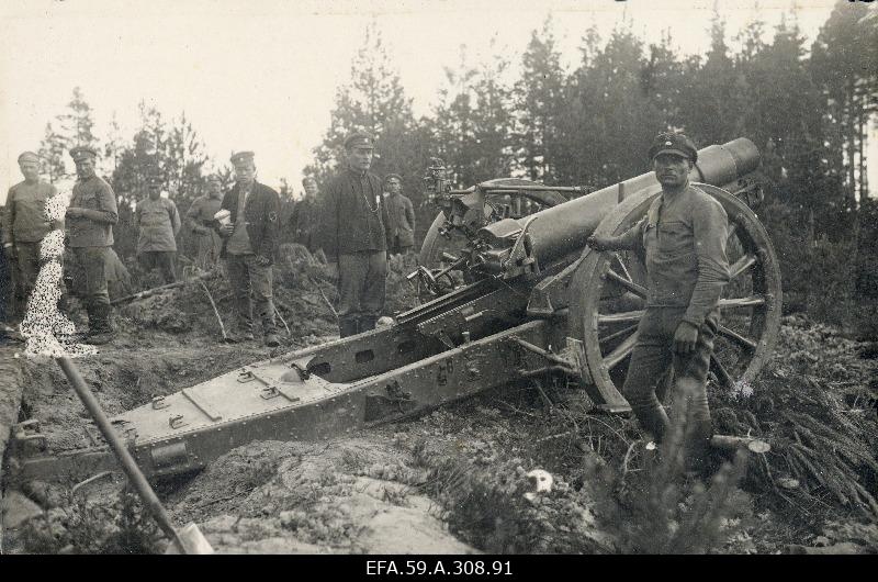 Hambits Team of the Kuperjanov Party Battalion during the Landeswehr War (external battery no. 14).