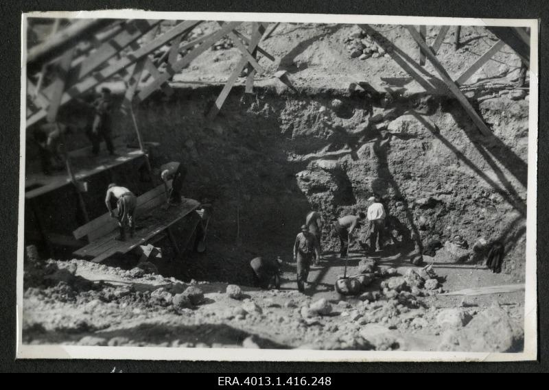 Digging the underground mine of the Kehra Cellulose Factory