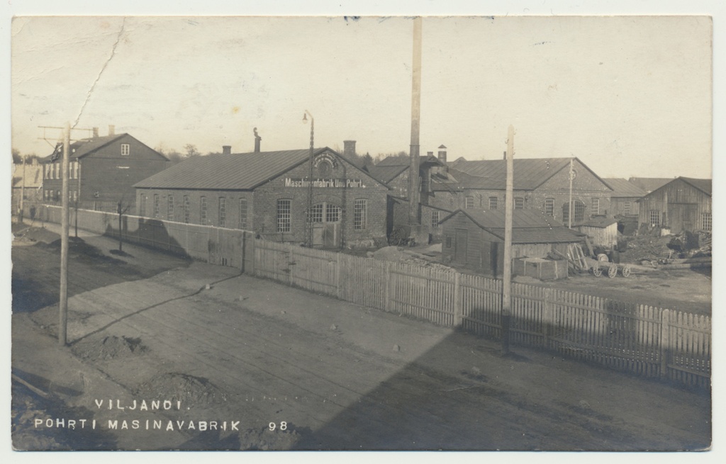 foto Viljandi Vaksali 17, Uno Pohrt'i masinavabrik u 1905 foto J. Riet