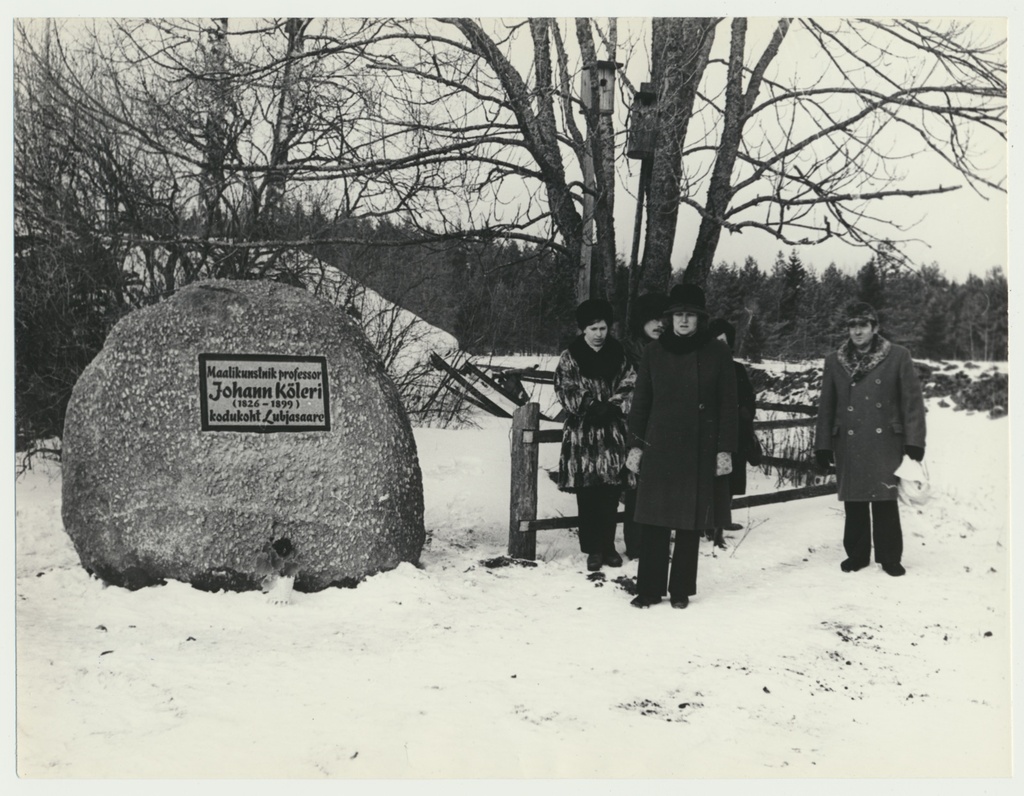 foto Lubjassaare, Johann Köler'i mälestuskivi avamine, Reet Juul, 1976 foto L.Vellema
