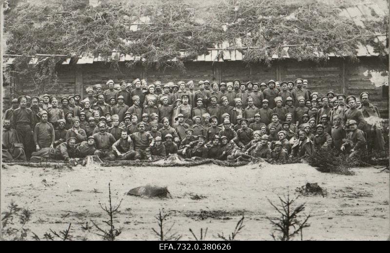 Russ 33.The Raspberry Field 131.Tiraspolis Road 8th food in front of the army.