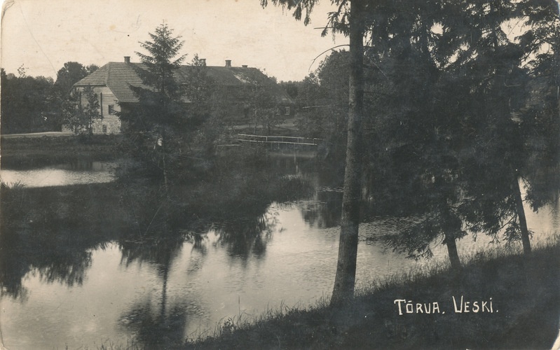 Tõrva. Vaade veskile. Pöördel 5-margane postmark.