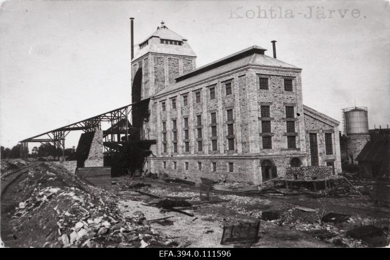 View of the Kohtla-Järve Põlevkivitehas, which is equipped with the machinery construction plant as "Franz Krull".