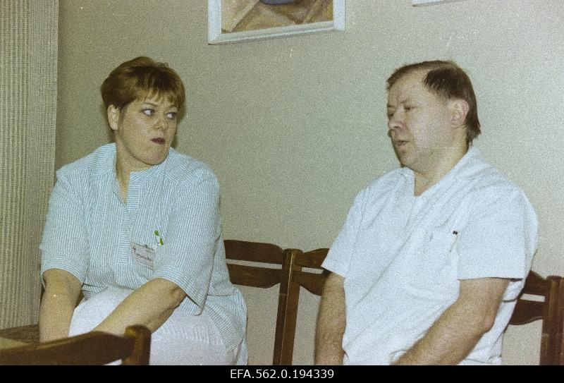 Kuressaare Hospital surgeons Marika Räim and Aare Taul.