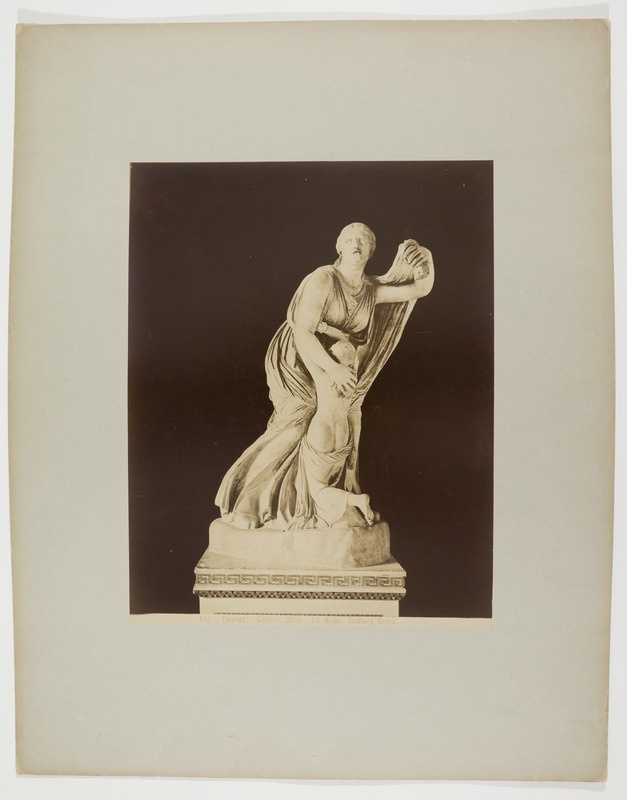 Niobe tütrega. Skulptuur Uffizi galeriis Firenzes