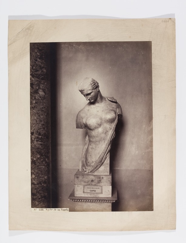 Psyche. Skulptuur Napoli muuseumis.