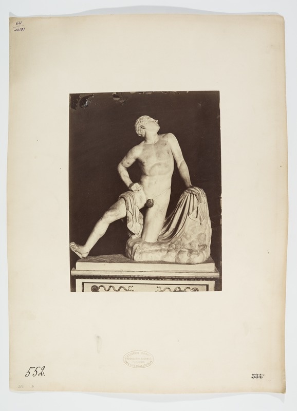 Haavatud niobiid, skulptuur Uffizi muuseumis Firenzes