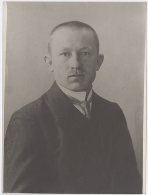 A.H.Tammsaare varasemad portreefotod  duplicate photo