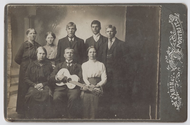 Vanad fotod Järva- Madise kandi elanikest