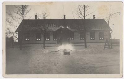 Illumineeritud ausammas  duplicate photo