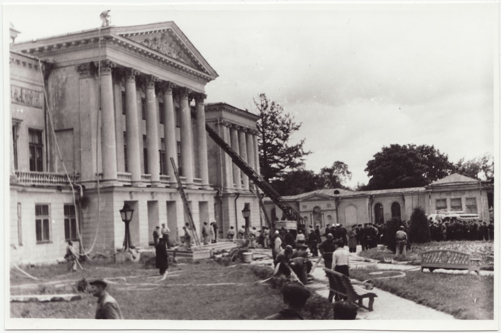 Kõrgem tuletõrjetehniline kursus Moskvas: tuletõrje näitlik taktikaline õppus, 1957.a.